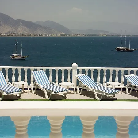 Carpe Diem Gold Hotel